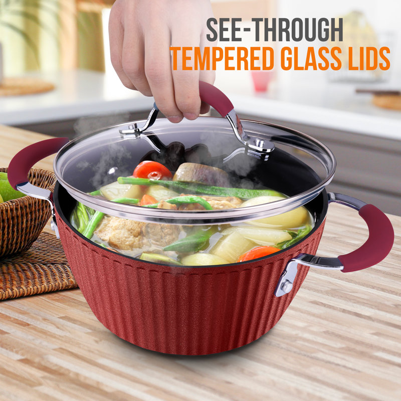 Red Lacquered Aluminum Cooking Pot with Glass Lid, 2.1 Quart