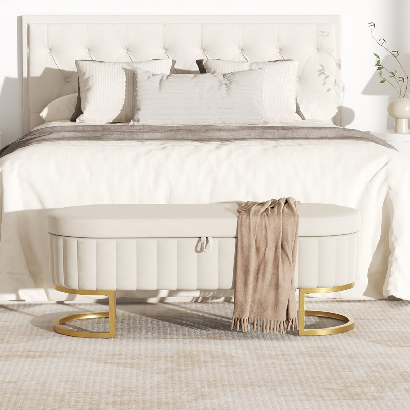Velvet Upholstered Storage Bench with Horseshoe-Shaped Metal Legs for Living Room: Stylish and Functional Bed-End Solution