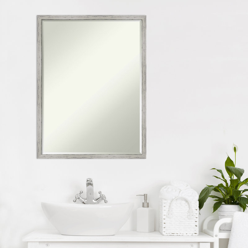 Petit miroir mural biseauté Naomi-Jane, 25 po x 19 po
