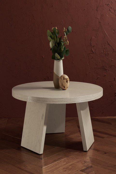 Coffee & Cocktail Tables