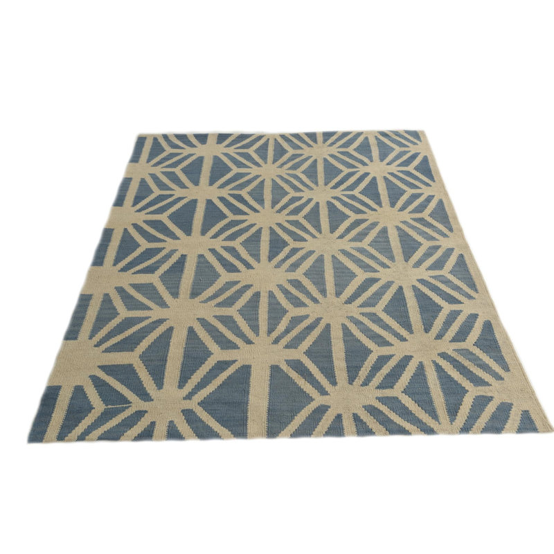 Tapis ivoire 4 pi x 6 pi