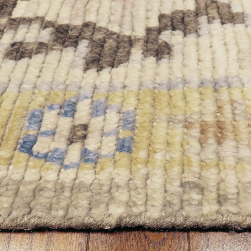 Cascade Hand Knotted Wool Area Rug, Sample 2' x 3'