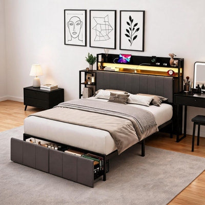 Ensemble de lit double moderne avec système de rangement, éclairage DEL et borne de recharge