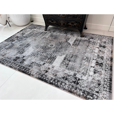 Tapis rectangulaire Goku avec envers antidérapant