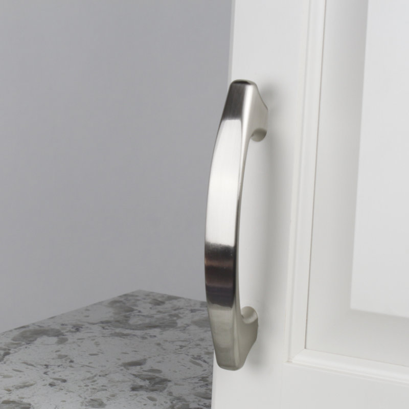 Poignée arche 3 3/4 po Sierra, Nickel satiné