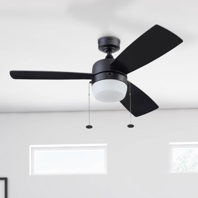 Ventilateur de plafond à DEL 44 po avec chaîne de traction et ensemble d'éclairage inclus Barcadero