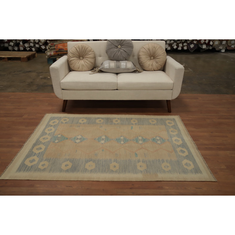 Tapis tissé à la main Kilim