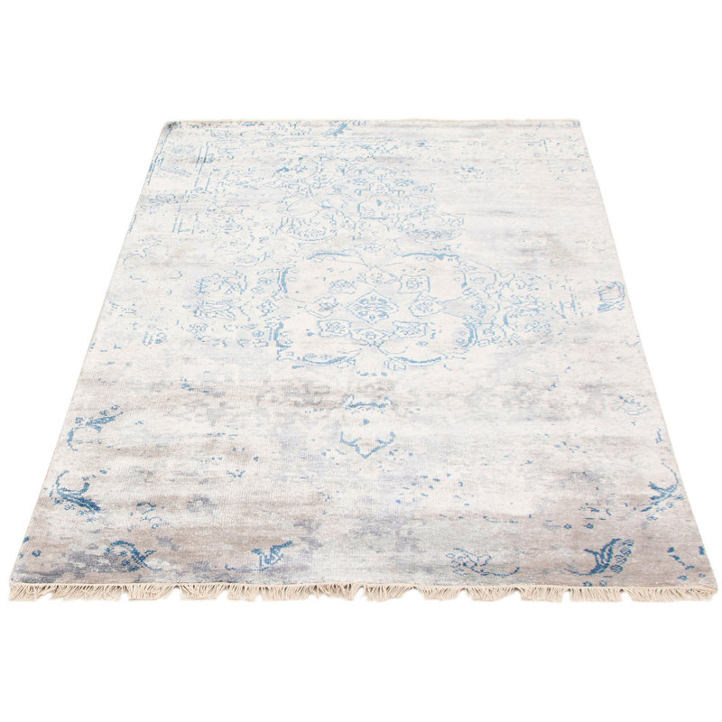 Tapis crème en viscose noué à la main de style des années 2010 et de conception unique 5 pi 6 po x 7 pi 6 po Quantasha