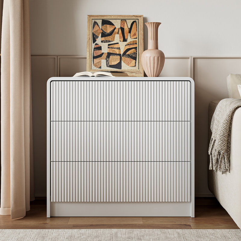 31.5" W 3 - Drawer Dresser, White
