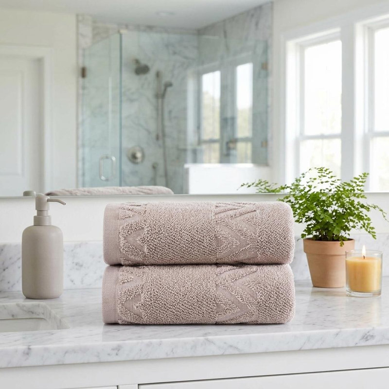 Ensemble de deux serviettes de toilette géométriques brunes en coton turc 16" x 30"
