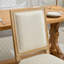 Ensemble de 2 chaises de salle à manger de style français avec dossier carré et cadre en bois massif sculpté de style français-129705234