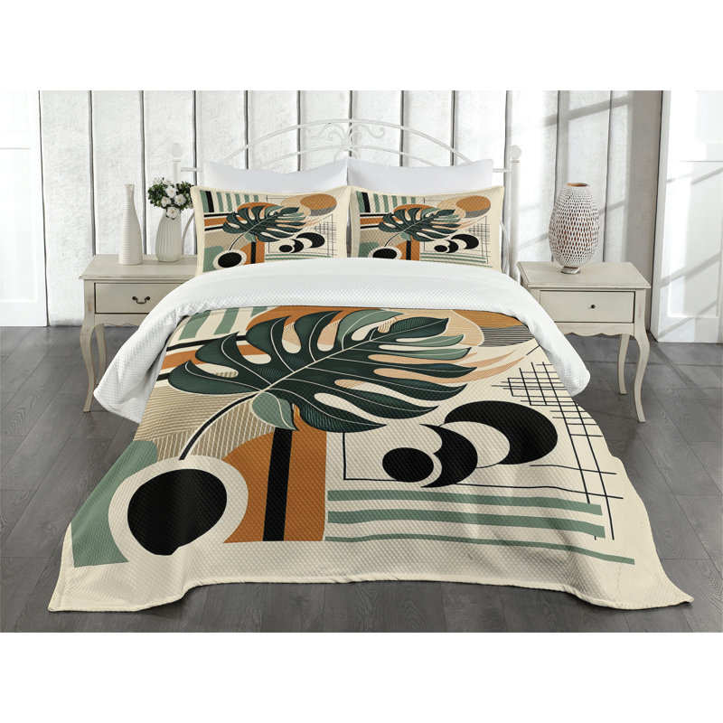Polyester Not Solid Color Coverlet, Queen Coverlet / Bedspread + 2 Standard Shams