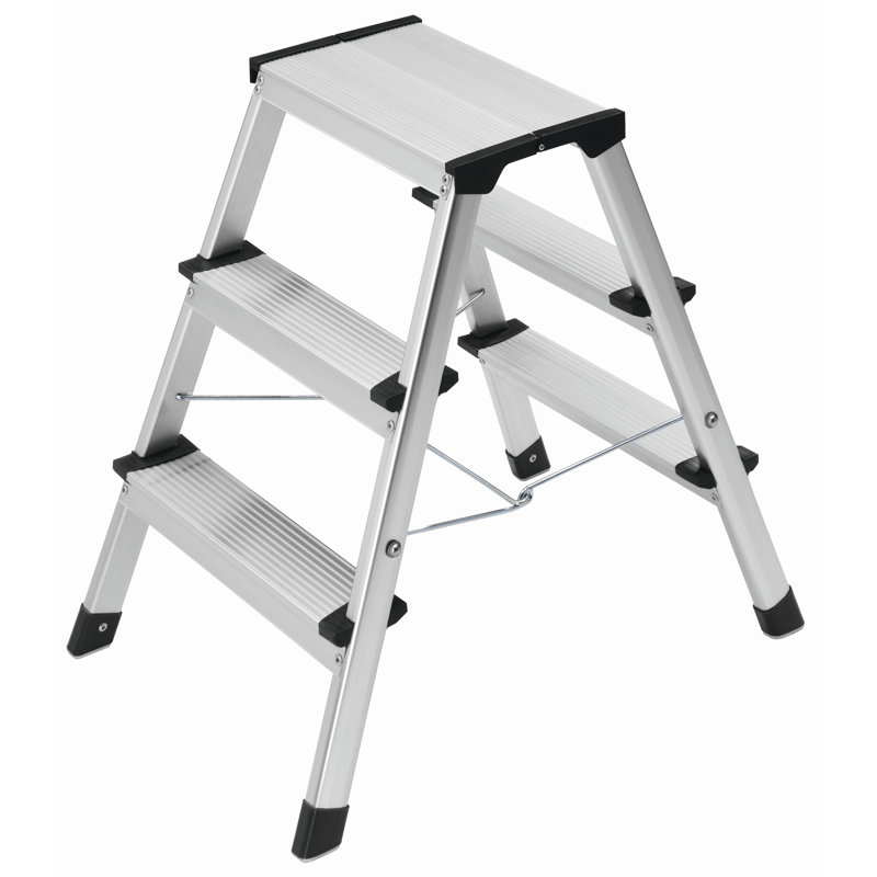 L 90 Aluminum Folding Step Stool