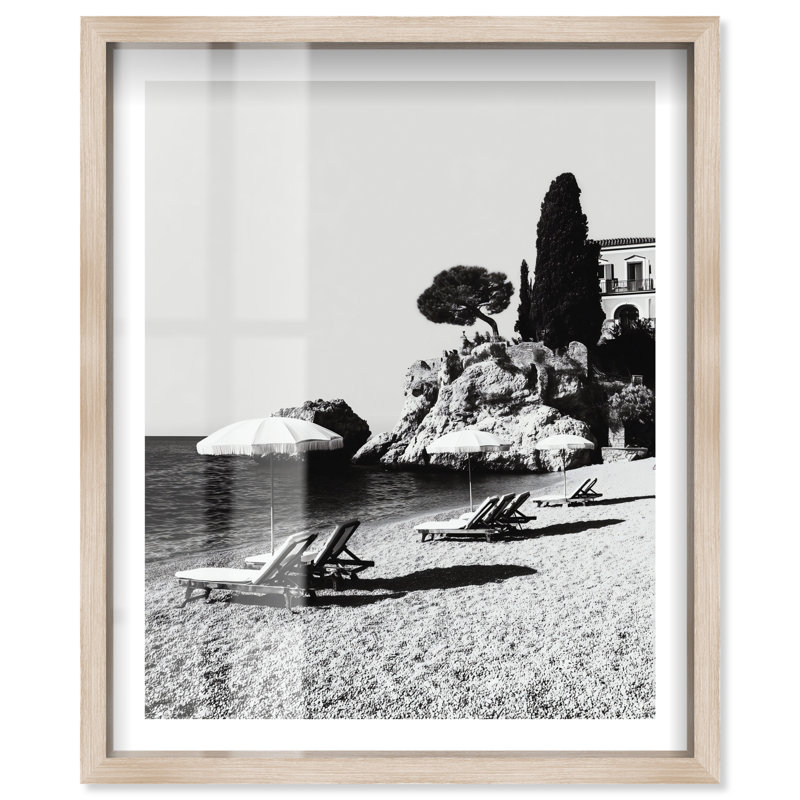 Art mural de mode privé par Coastal Haven par Notoriart, cadre blanc, 36 x 45, 46"H x 37"W, White Frame