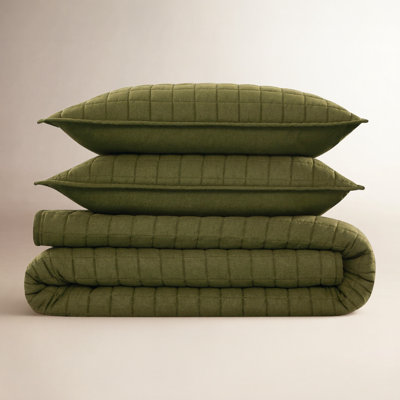 Nena Bedding