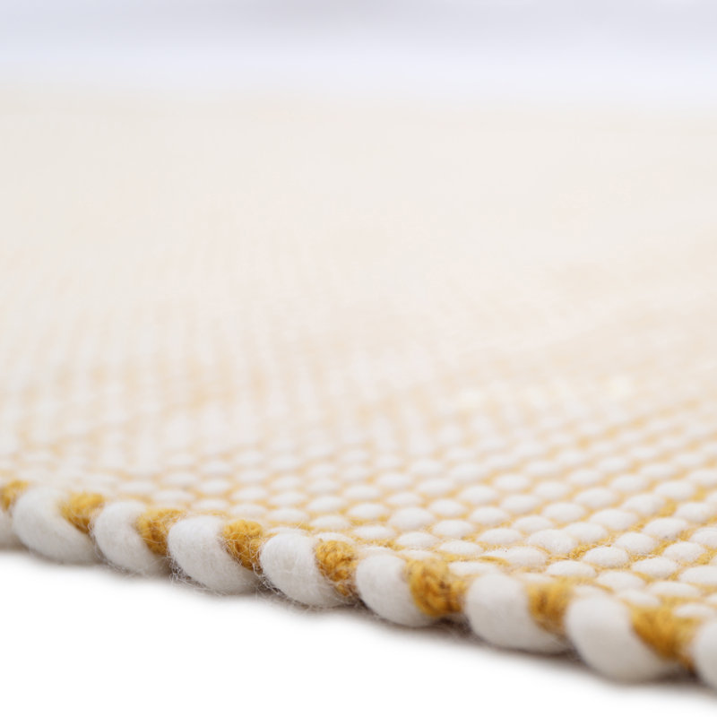 TAPIS BERGEN MANGUE M