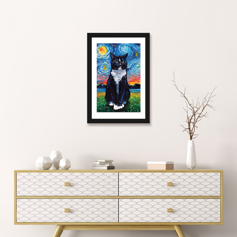 «Tuxedo Cat Night» par Aja Trêves - reproduction d'art, H 24 po x l 16 po x P 1 po, Papier encadré noir
