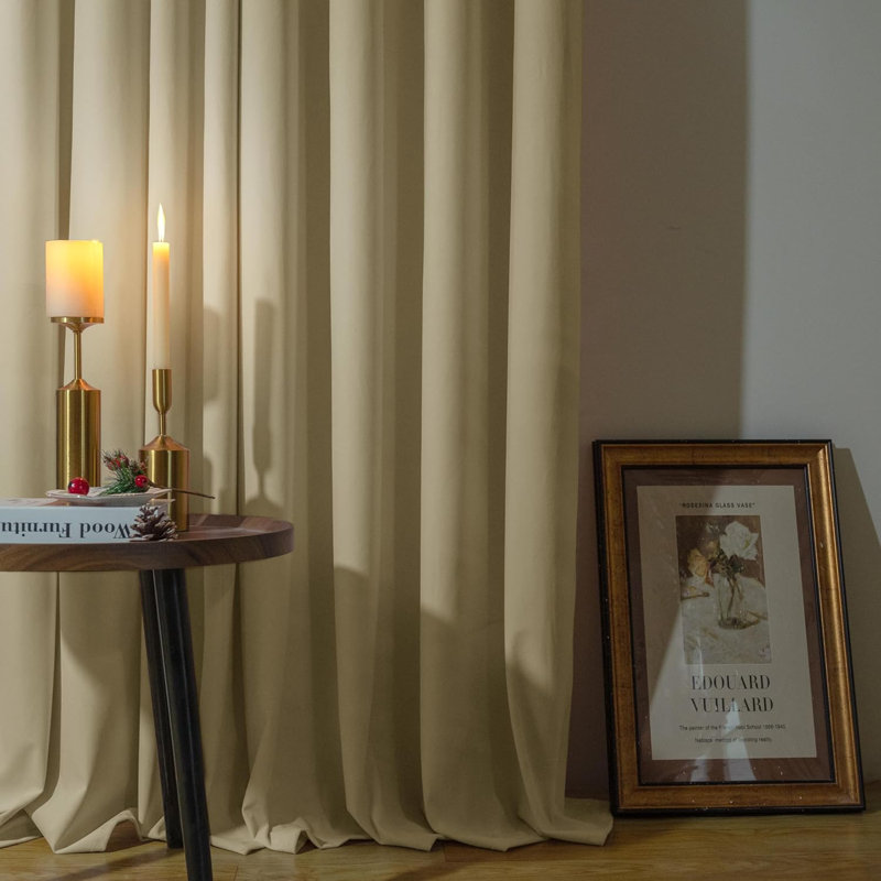 Paire de rideaux occultant en velours de couleur unie avec œillets Castres pour la maison et le bureau Castres, Crème / jaune