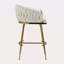 Ensemble de 2 tabourets de bar à hauteur de comptoir, tabouret de bar en velours pour îlot de cuisine avec dossier ondulé à la main, base chromée dorée et repose-pieds-117863223