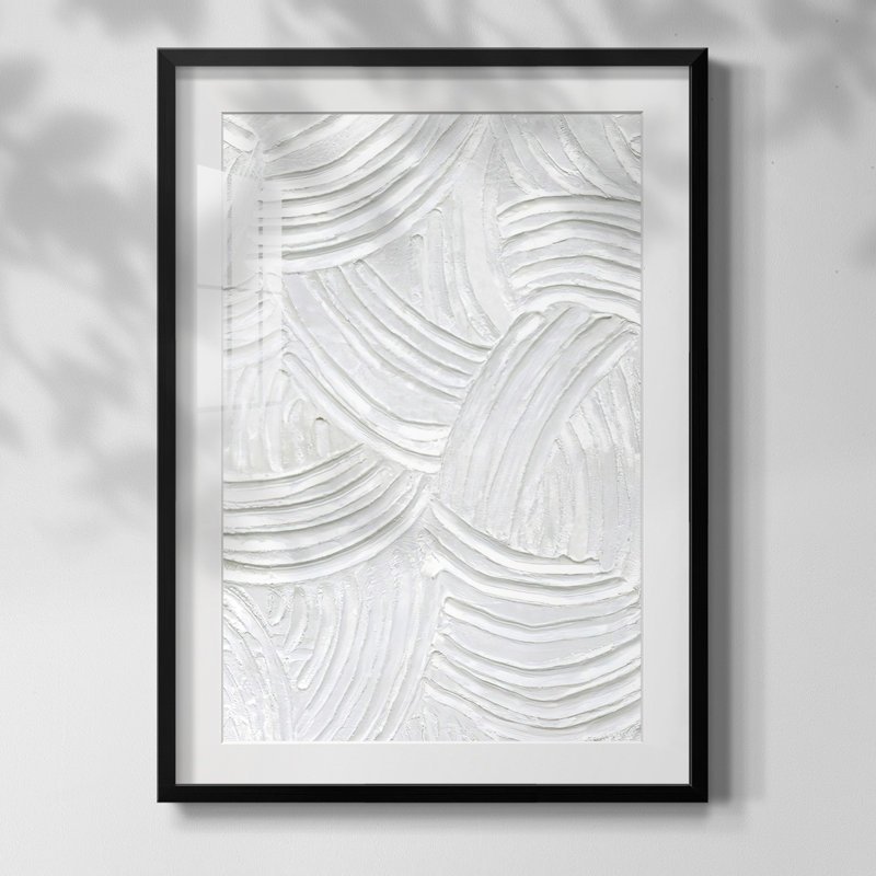 Charbon Remnants II, Blanc, Papier avec cadre noir