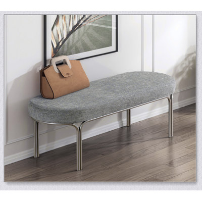 Banc rembourré élégant en chenille Modern Home Furniture avec un design élégant et des pieds en métal au fini champagne pour le hall d'entrée