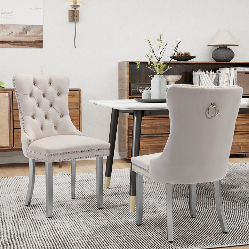 Chaises de salle à manger en velours Crossland, chaises capitonnées avec garniture cloutée pour cuisine, Beige