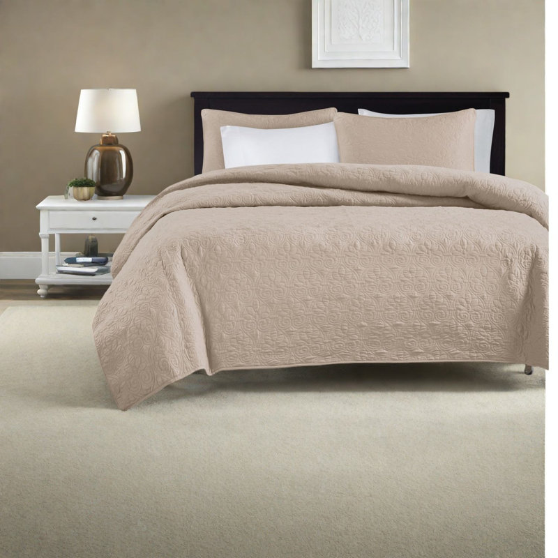 Comfortable Cotton Quilt Bedding Sets, Rustic Style For Home