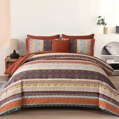 8-Piece Bohemian Striped Bedding Quilt Set Comforter and Sheet Set Soft Microfiber Complete Bedding Sets for All Season