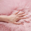 Tapis rose à poils longs Dosie-705126440