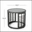 TATIana Table d'appoint durable et élégante, parfaite pour une utilisation intérieure et extérieure avec plateau spacieux et conception résistante aux intempéries.