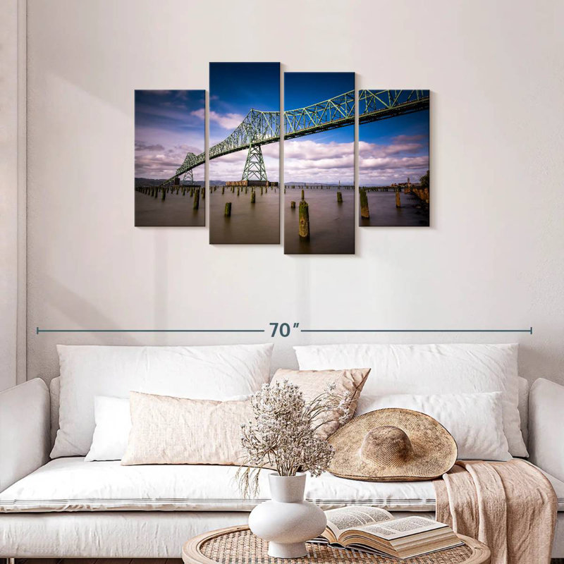 Lilie Astoria Megler Bridge