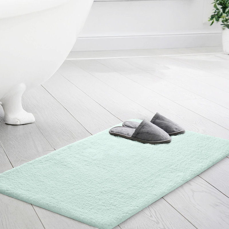 Tapis pour salle de bain 20 po x 30 po avec microfibre ultra-douce, résistante à séchage rapide, envers antidérapant, facile à laver à la machine, sec et absorbant, lavable