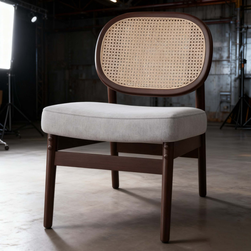 Fauteuil rembourré à dossier en rotin, Beige