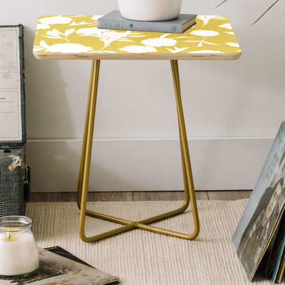 Table de bout à pieds croisés