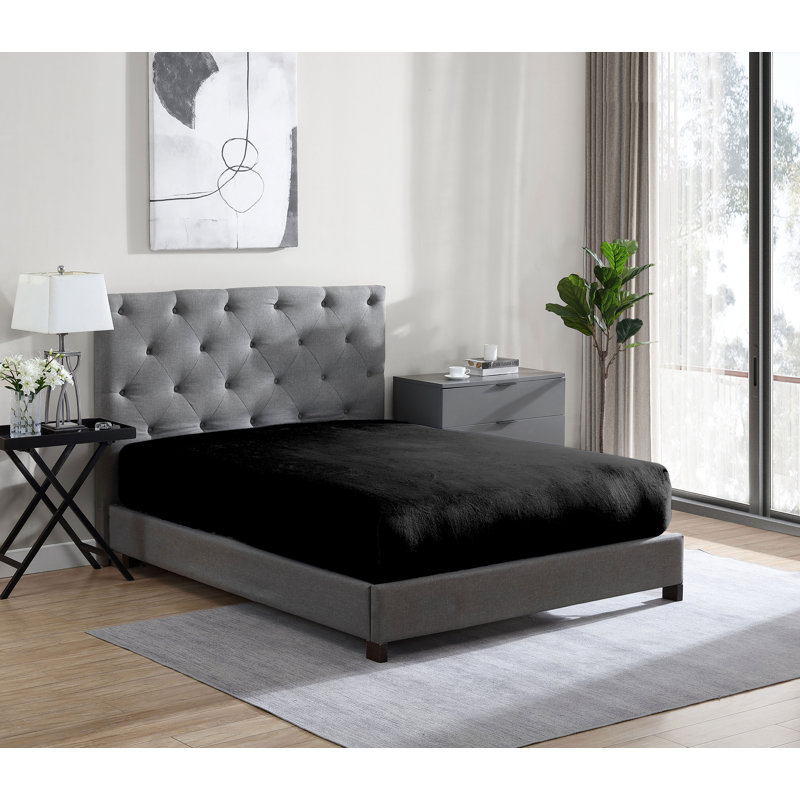 Swift Home Ultra-Plush Fitted Sheet - Fits Mattress up to 12" Tall - Must-Have Cozy Winter Essential, Durable, Easy Care