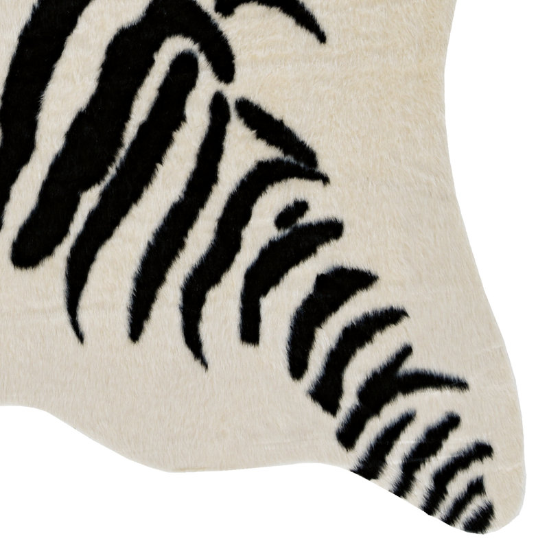 Lilianna Faux Cowhide White and Black Zebra Print Rug, Novelty 5' x 6'6"