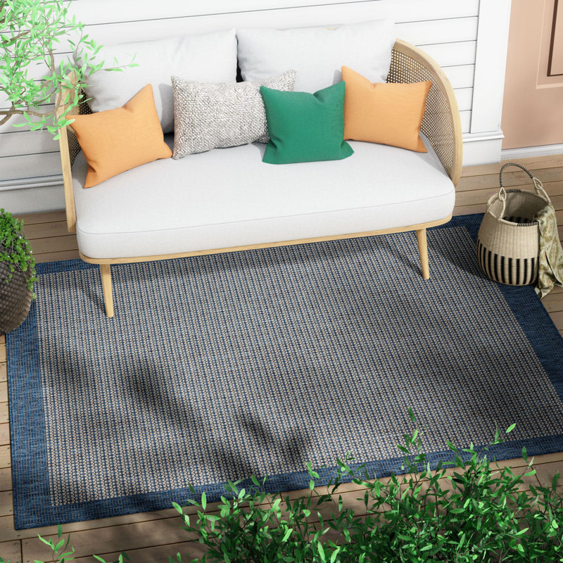 Pettitt 160cm X 220cm Indoor / Outdoor Area Rug, Rectangle 120 x 160 cm