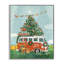 «Christmas Van Hangout», estampe numérique encadrée par Irene Chan-129621633-129621639