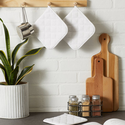 Design Imports Cotton Potholder Set