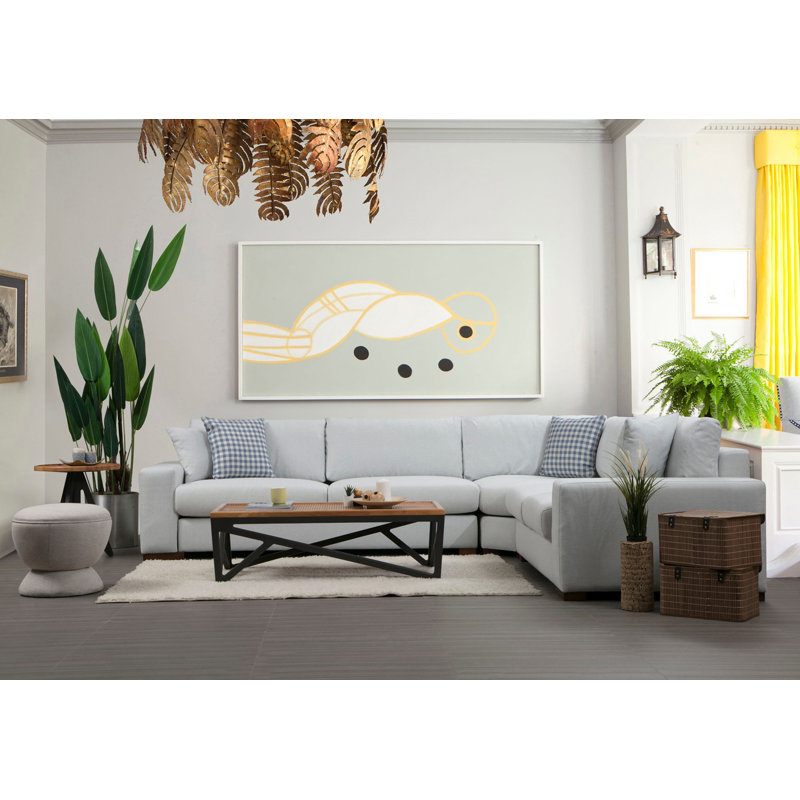 Élégant canapé d'angle avec structure en bois de hêtre, 9,3 x 10,6 pi | Tissu 100% polyester, nettoyage à sec | 4 coussins (18 x 18 po), ressorts durables et mousse confortable | Design moderne scandinave, pieds en noyer, couleur blanche