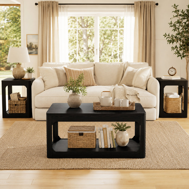Ensemble de tables basses et de tables de bout noires 3 pièces avec tablette de rangement ouverte à double couche, panneau de particules et panneau de fibres à densité moyenne avec finition noire matte, conception à bords arrondis, ensemble de mobilier de salon moderne avec 1 table basse et 2 tables d'appoint