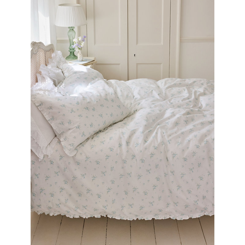 Floral Duvet Cover Set, Super King Duvet Cover Set + 2 Pillowcases, White/Blue Floral