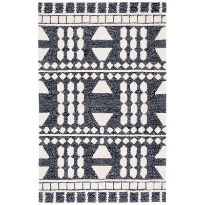 Hanssel Hand Tufted Performance Southwestern Rug
