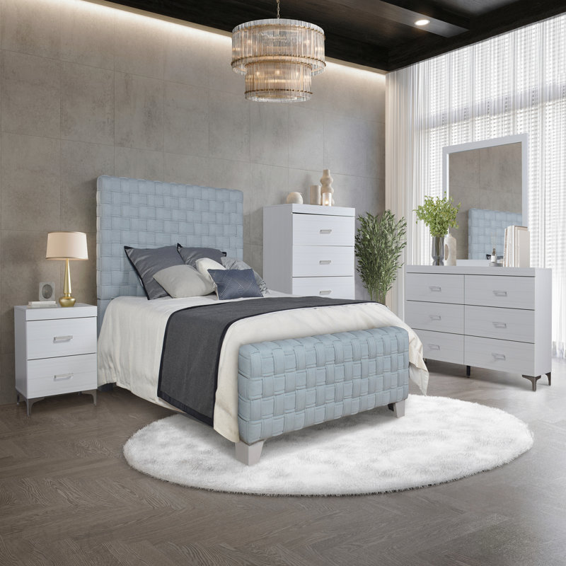 White 5-Drawer Chest With Metal Legs