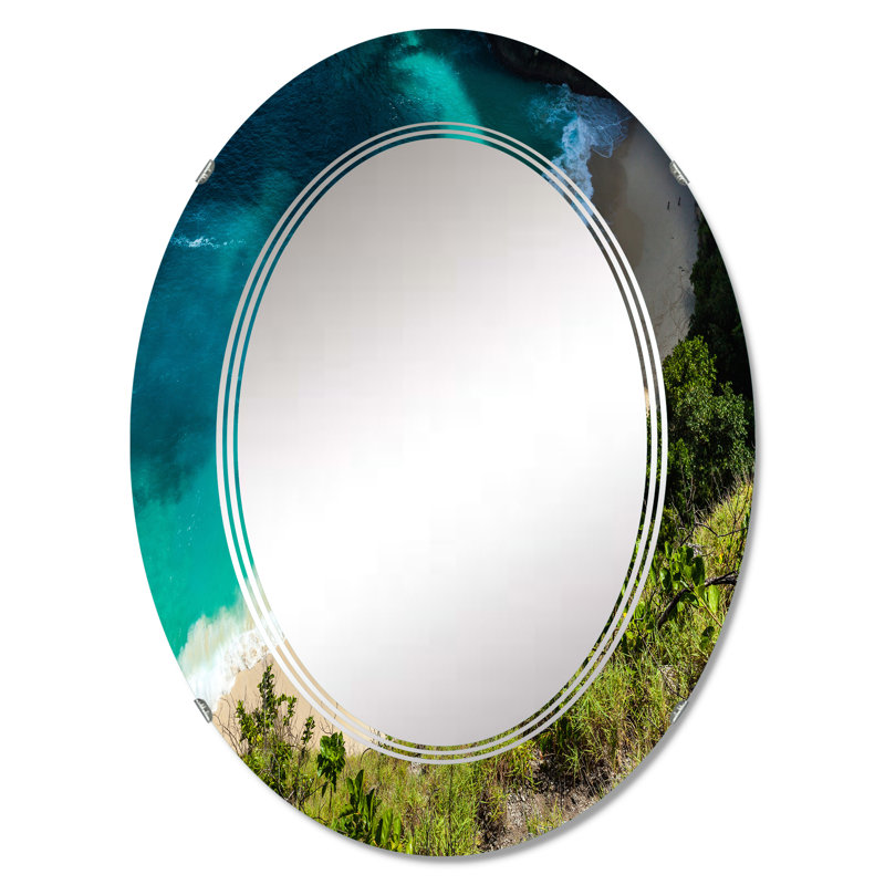Vue aérienne de la plage tropicale V - miroir mural nautique et côtier ovale, 30 po x 20 po