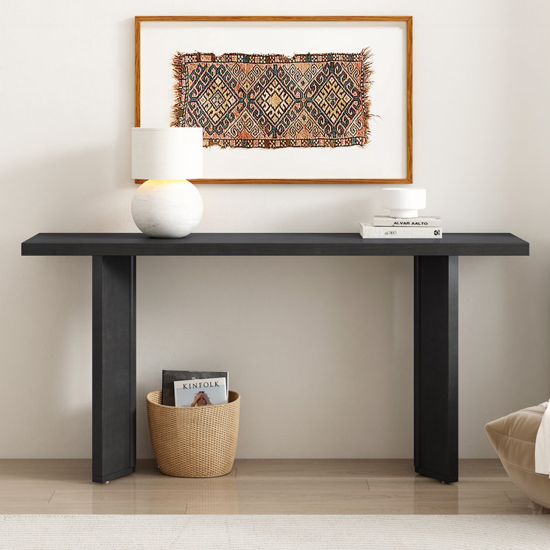 Élégante console avec placage de pin et pieds géométriques, idéale pour le salon, le bureau et la salle à manger, Noir