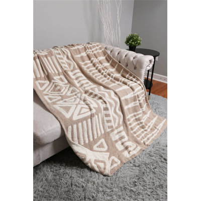 Geometric/Tribal Pattern Luxury Soft Throw Blanket