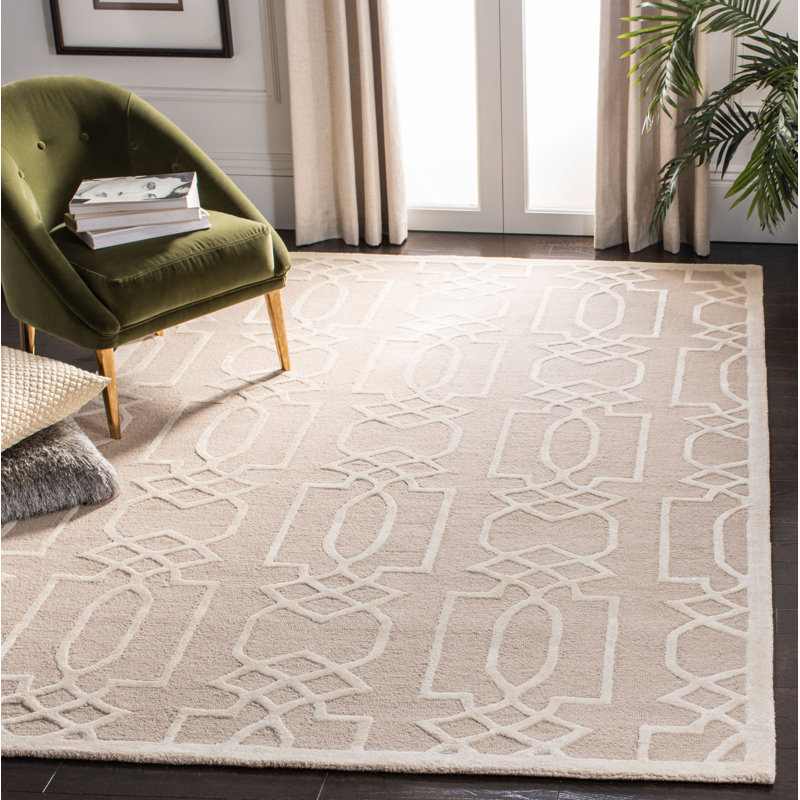 Sands of Time Ivory Wool 8' x 10' Hand-Tufted Area Rug