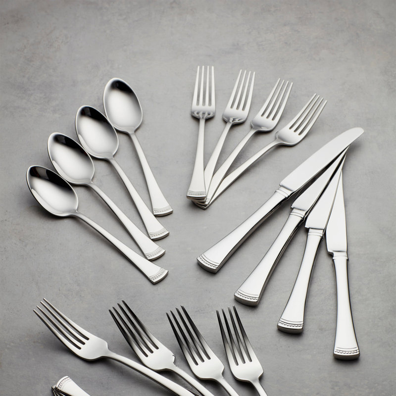 Couteaux de table Portola, ensemble de 4