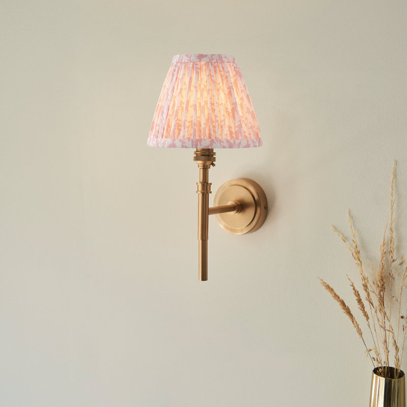 Chester Wallchiere, Peachy Keen